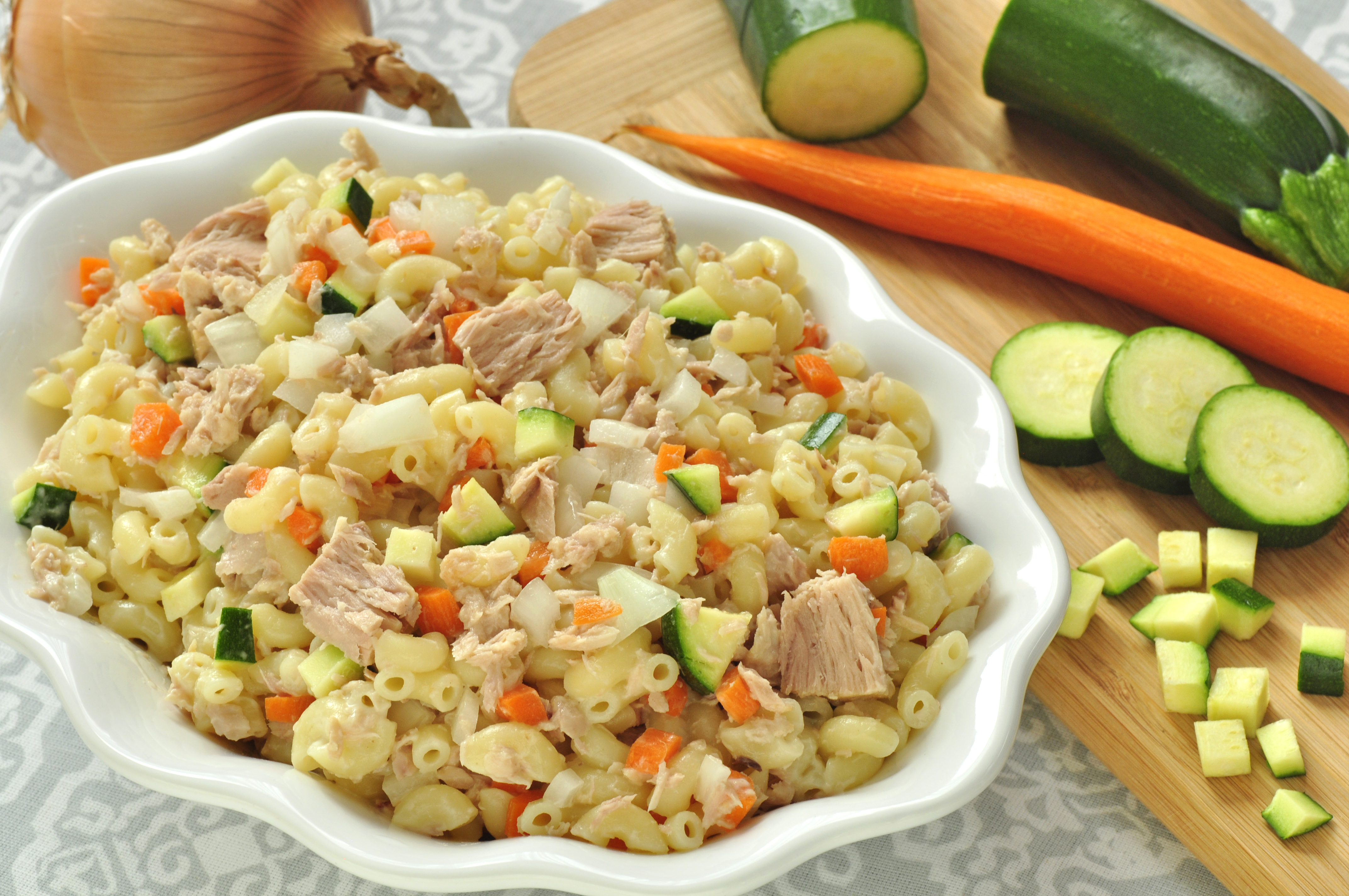 Tuna Pasta Salad with fresh veggies 