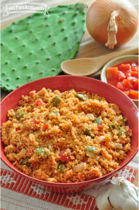 Tazón mediano de nopales y verduras con quinoa.