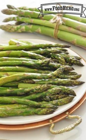 Plate of tender asparagus. 